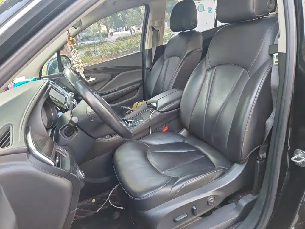 Buick Envision Plus — миниатюра 8
