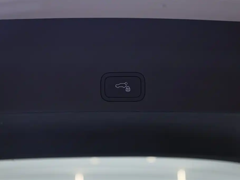 Li Auto L6 2024 Pro