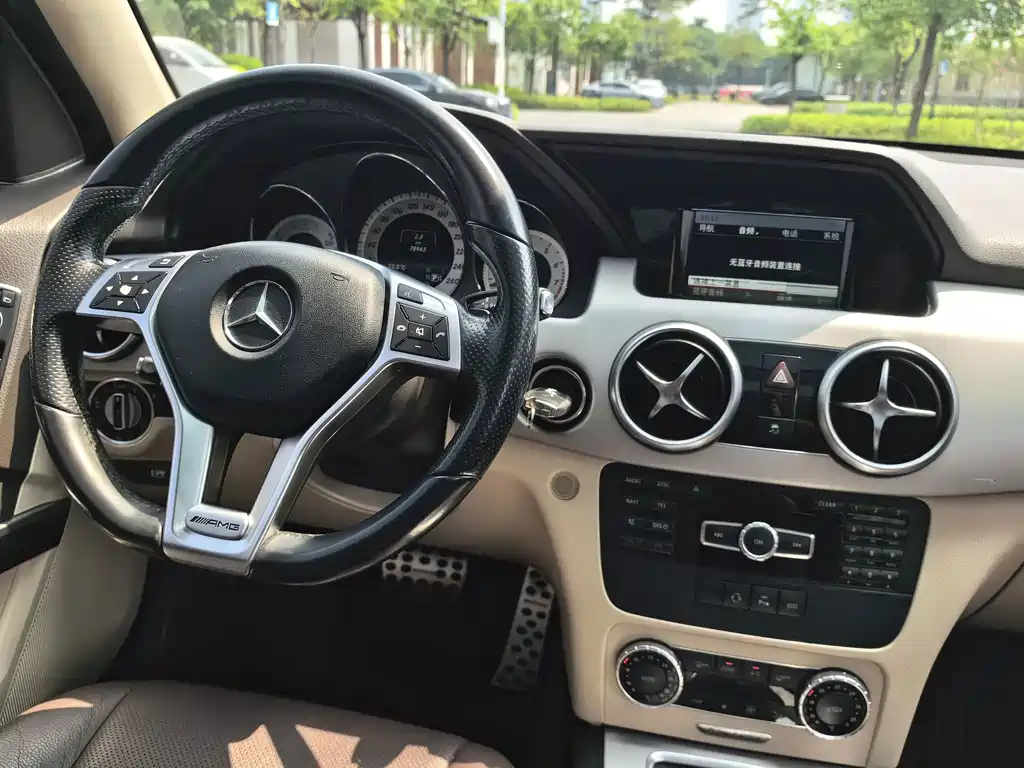 Mercedes-Benz GLK-Class — миниатюра 10