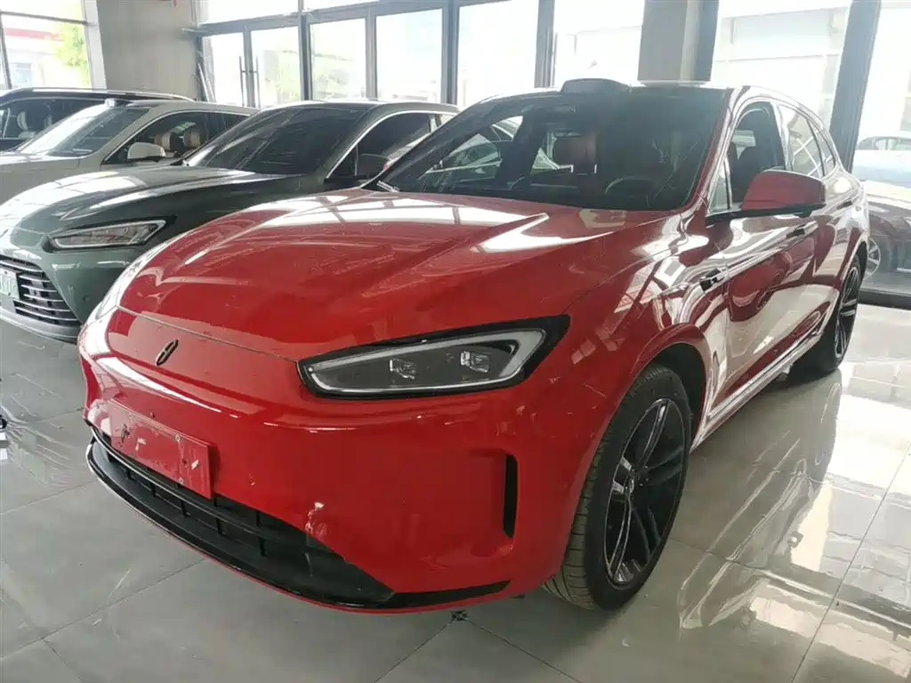 AITO AITO M5 2025