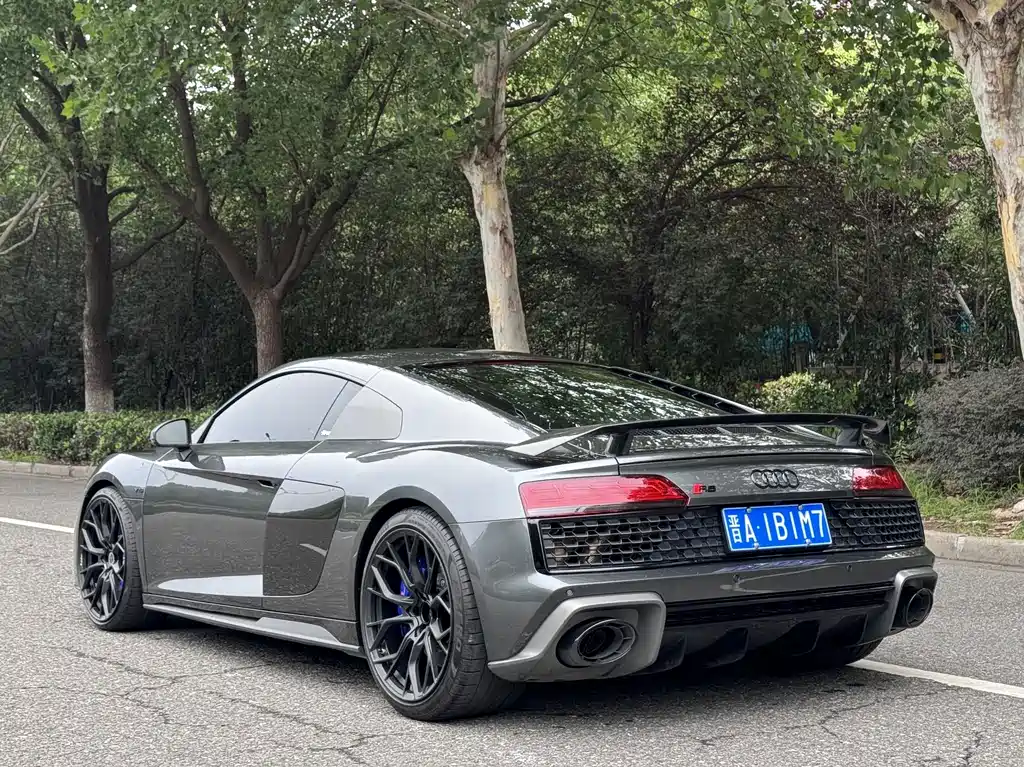Audi R8 — миниатюра 4