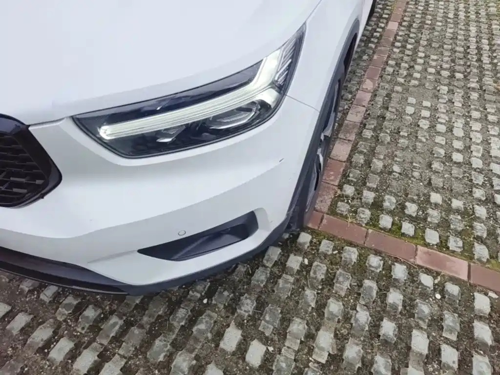 Volvo XC40 — миниатюра 24