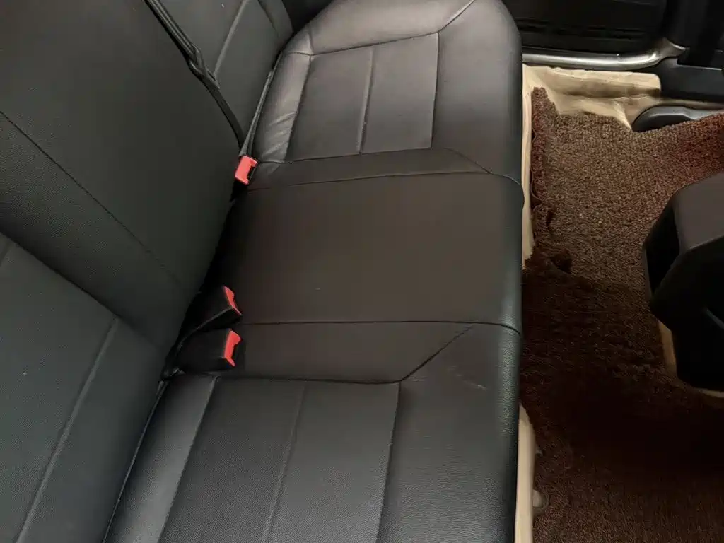 Volkswagen Lavida — миниатюра 5