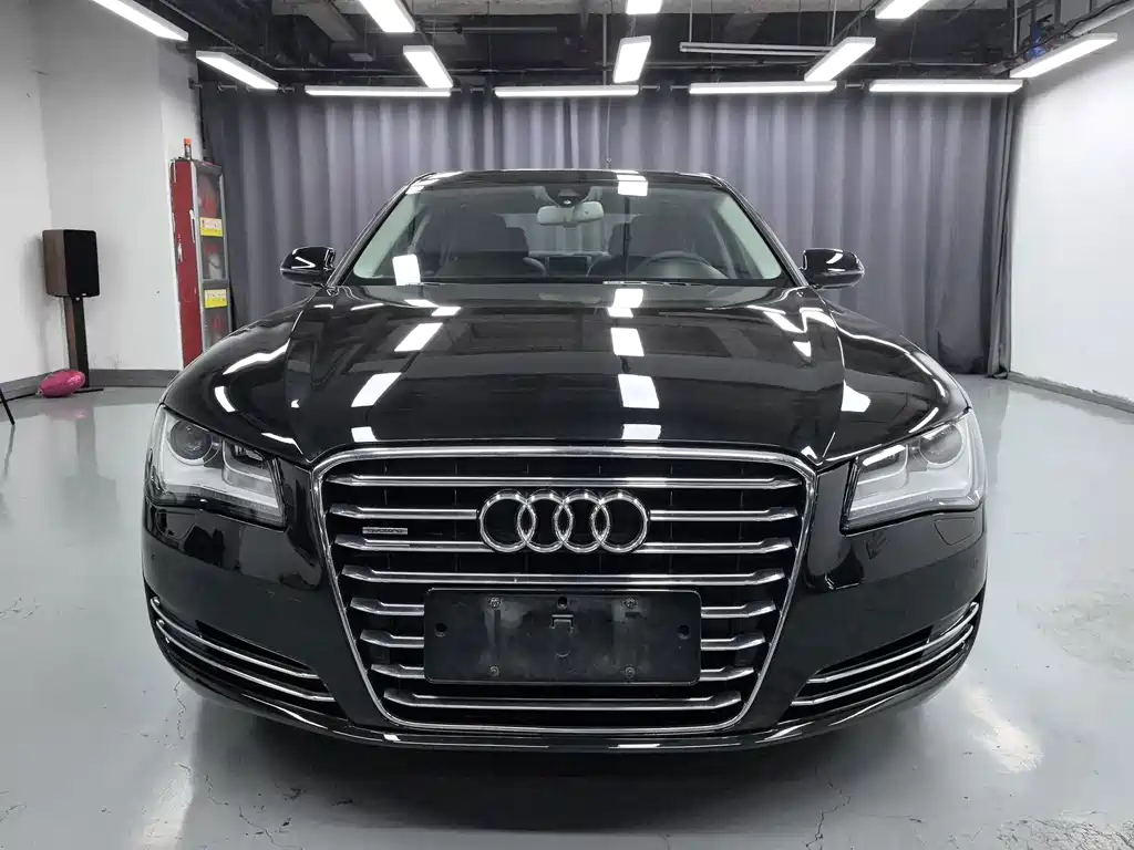 Audi A8 — миниатюра 2