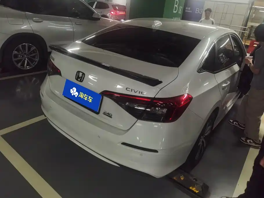 Honda Civic — миниатюра 3