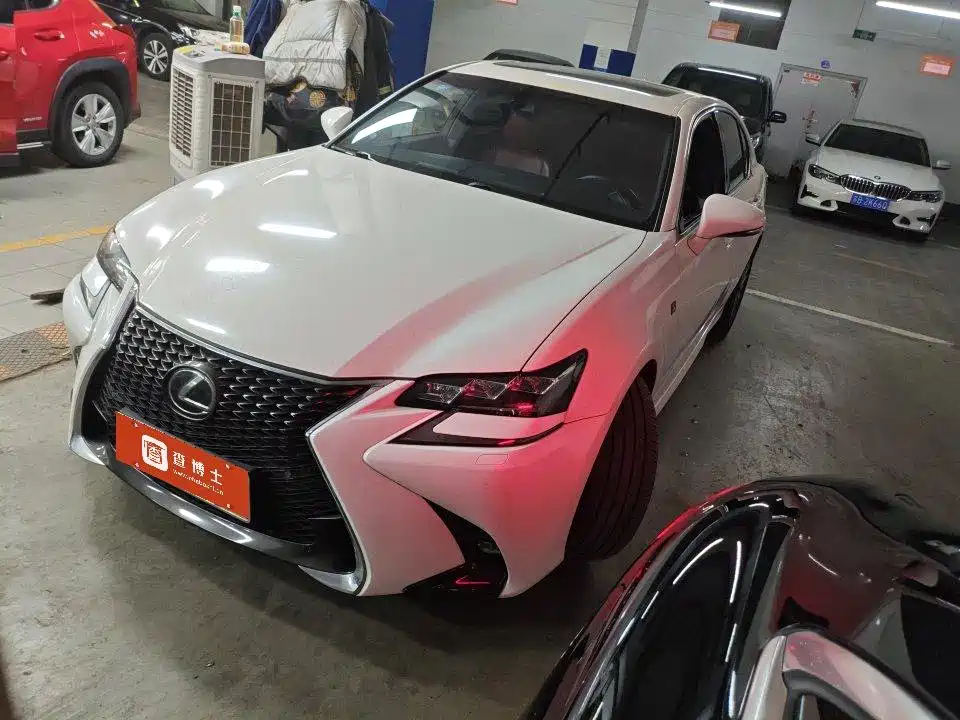 Lexus GS — миниатюра 2