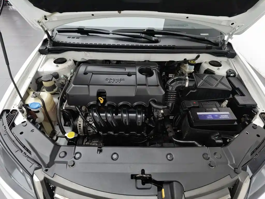 Geely Emgrand — миниатюра 6