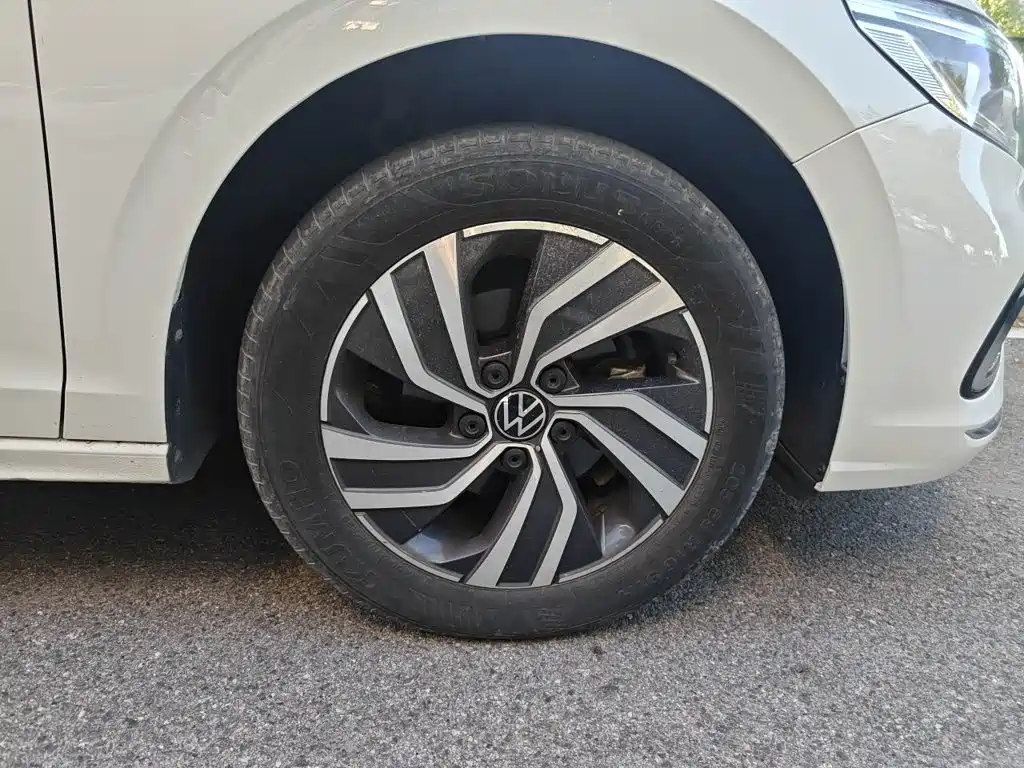 Volkswagen Bora — миниатюра 24