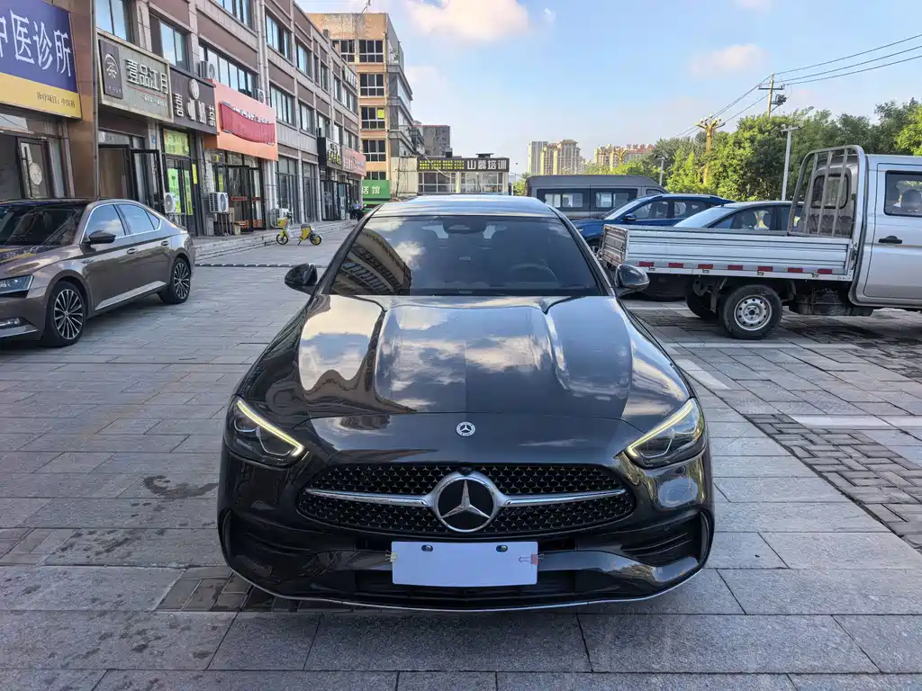 Mercedes-Benz C-Class — миниатюра 2