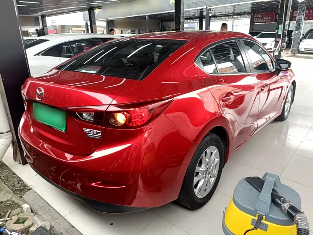 Mazda 3 Axela — миниатюра 7