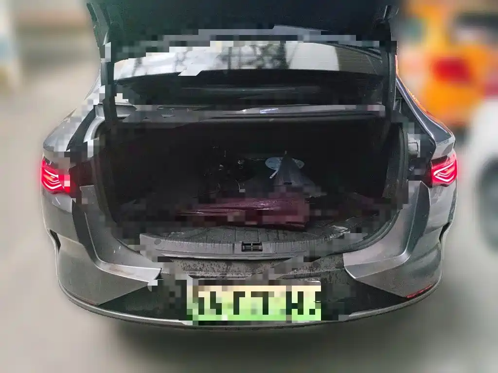 BYD Qin L — миниатюра 15