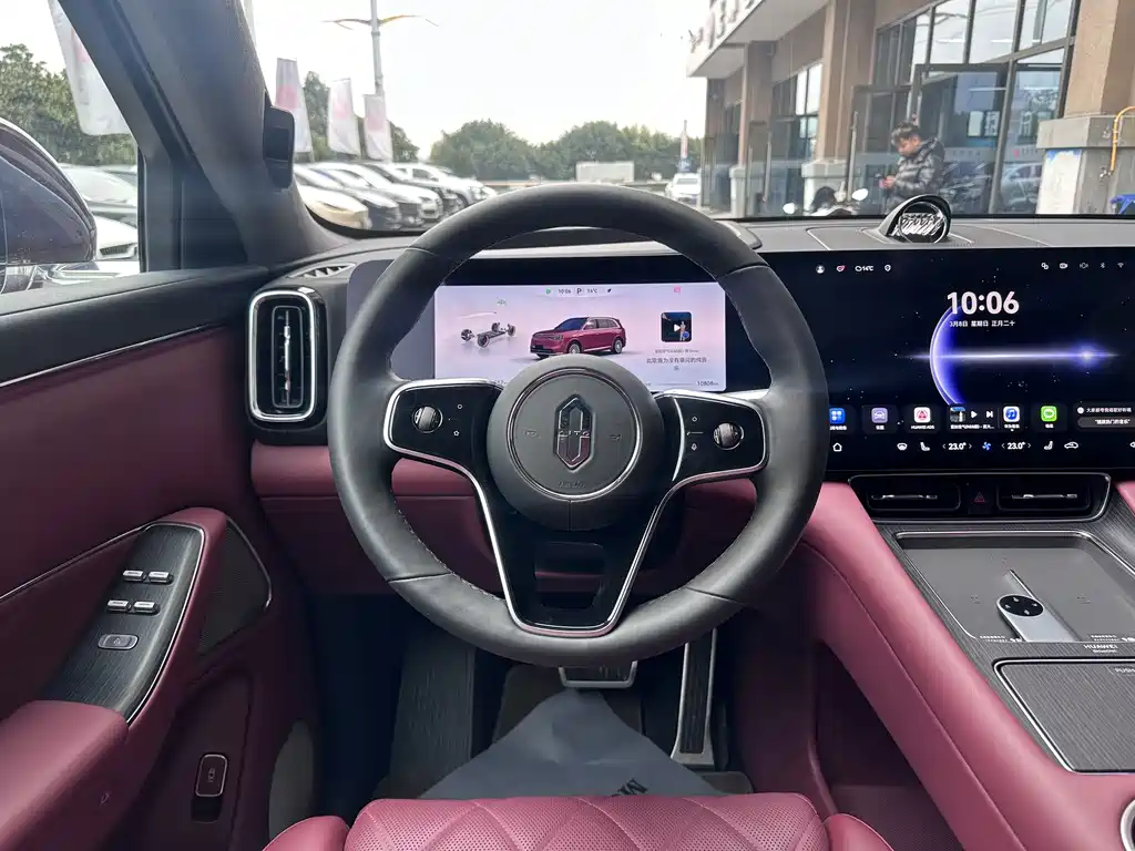 AITO ASK THE WORLD M8