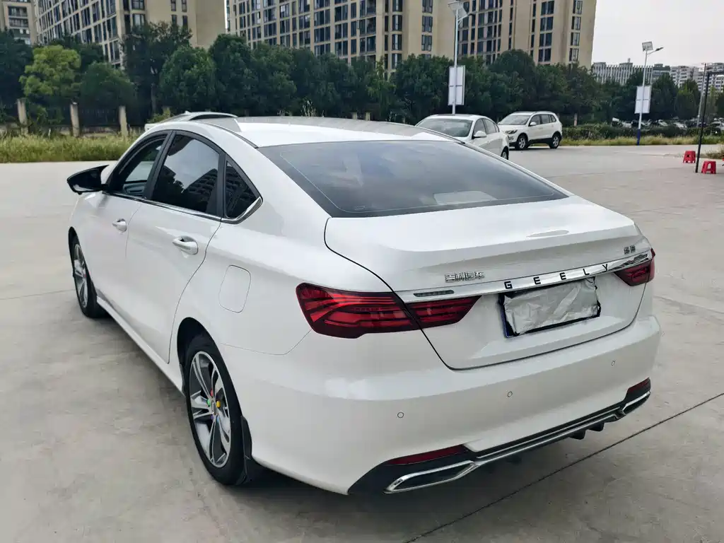 Geely Binrui — миниатюра 6