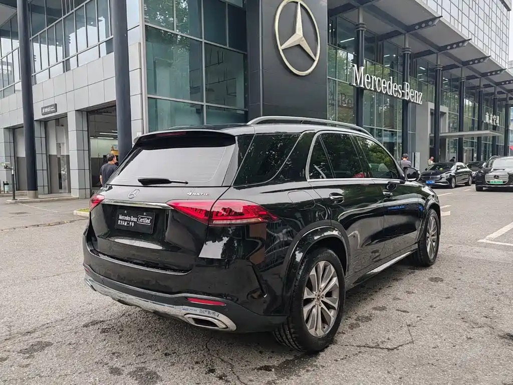 Mercedes-Benz GLE (Import) — миниатюра 4