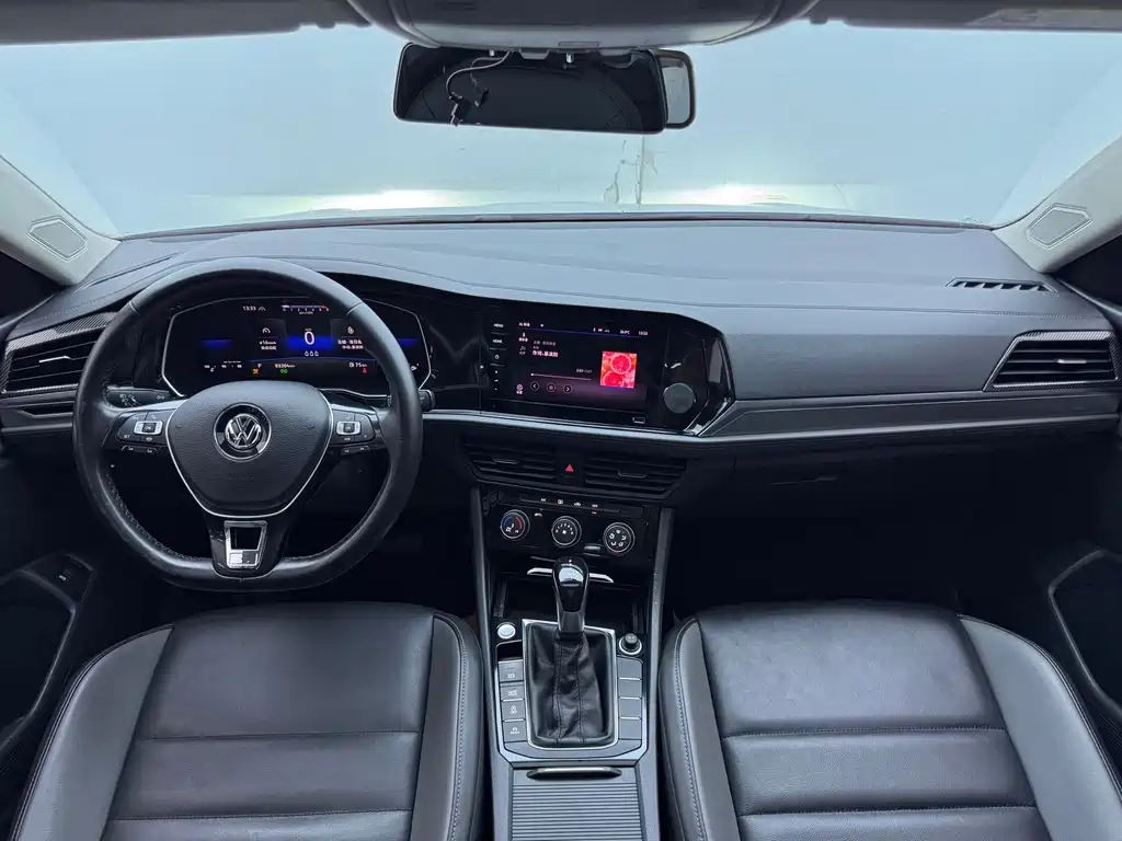 Volkswagen Sagitar — миниатюра 4
