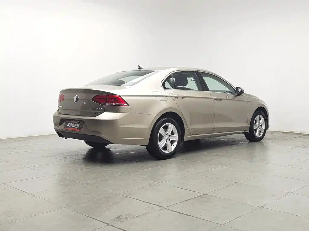 Volkswagen Lamando — миниатюра 2
