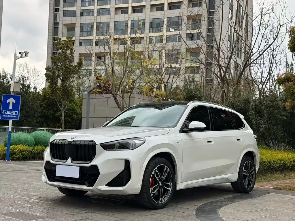 BMW X1 2024