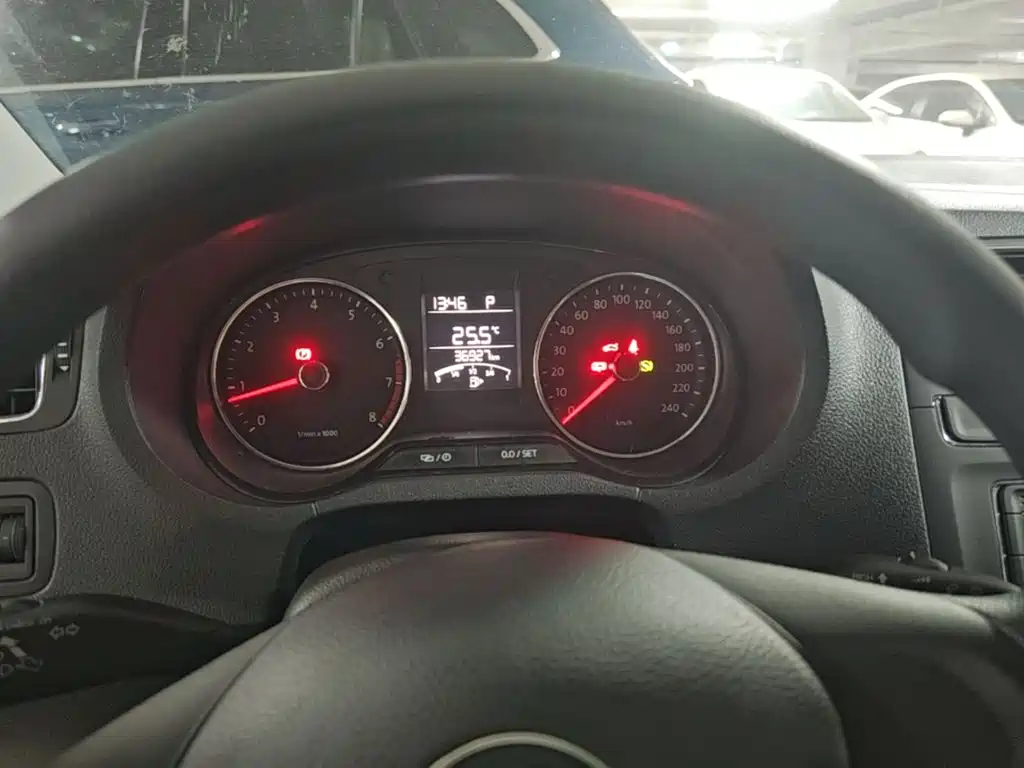 Volkswagen Polo — миниатюра 15