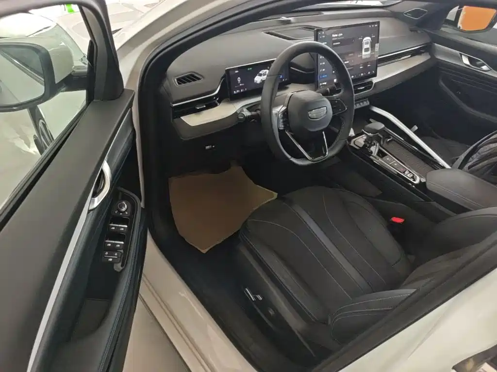 Geely Xingrui — миниатюра 16
