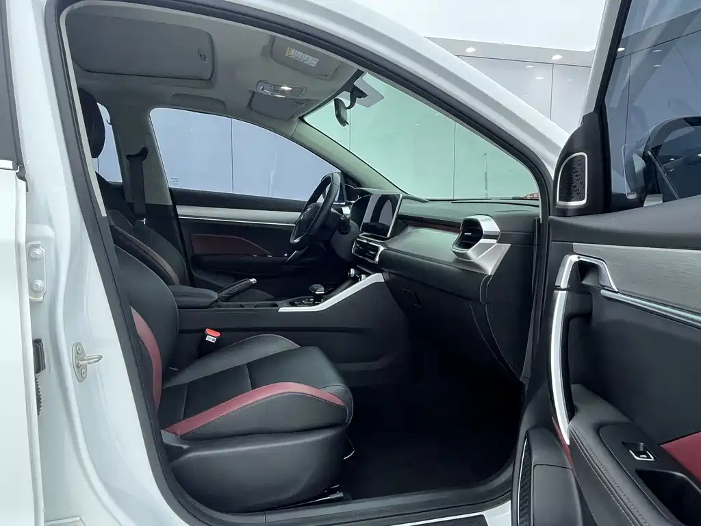 GEELY AUTOMOBILE BINYUE