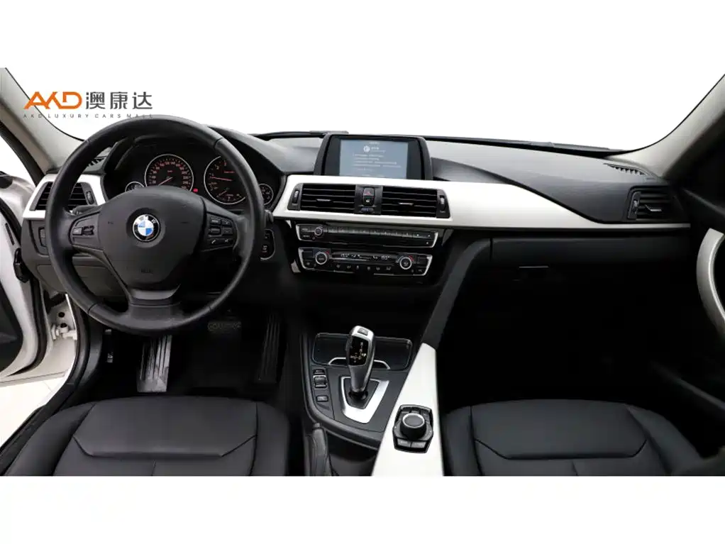 BMW 3 Series — миниатюра 5
