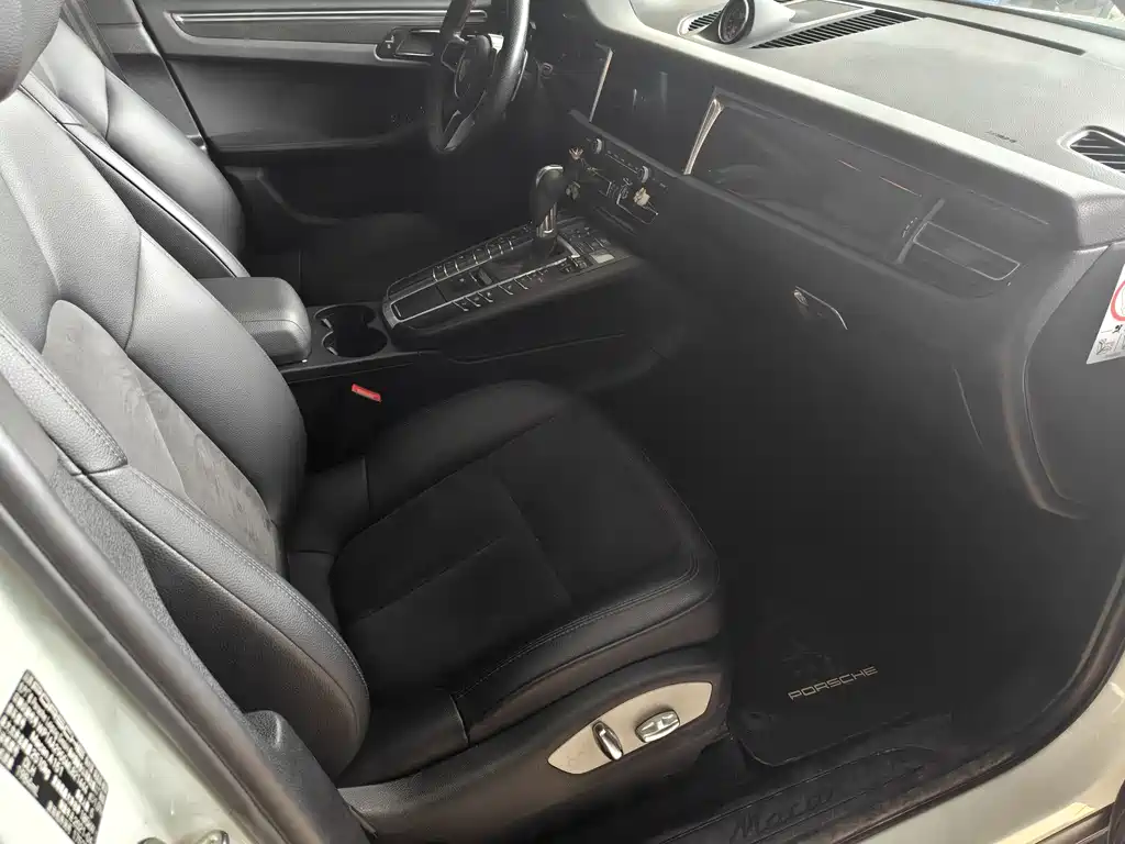 Porsche Macan 2021 Macan 2.0T
