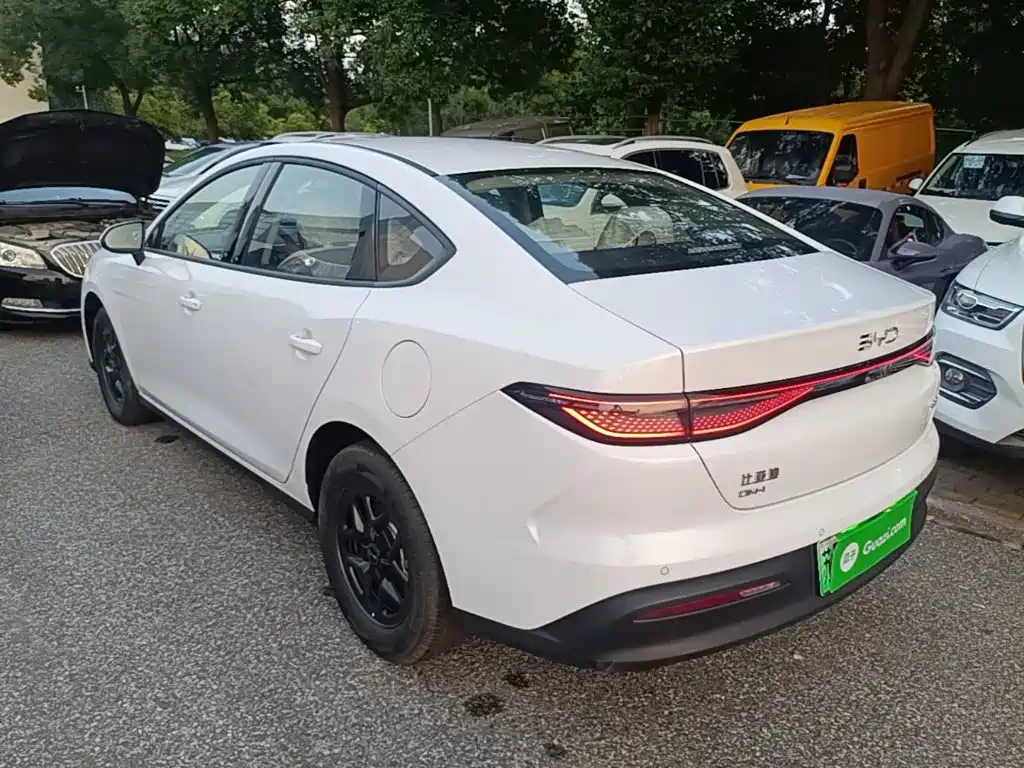 BYD Seal 05 DM-i — миниатюра 5