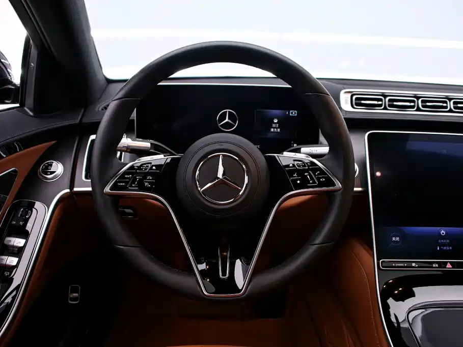Mercedes-Benz S-Class — миниатюра 7