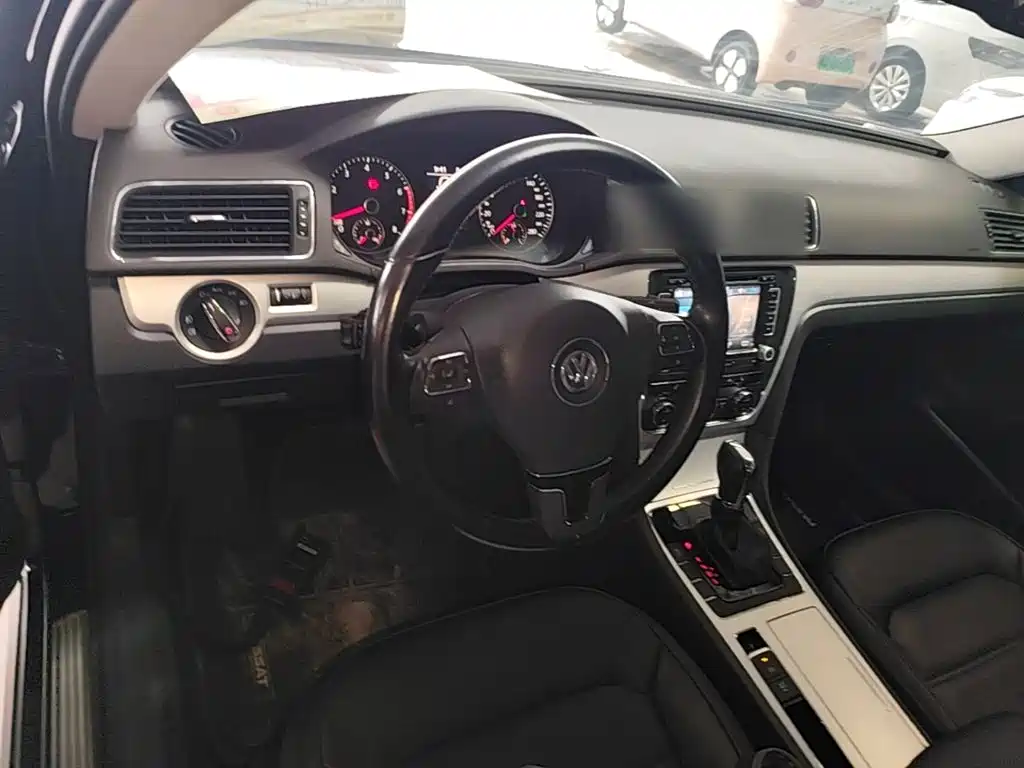 Volkswagen Passat — миниатюра 10