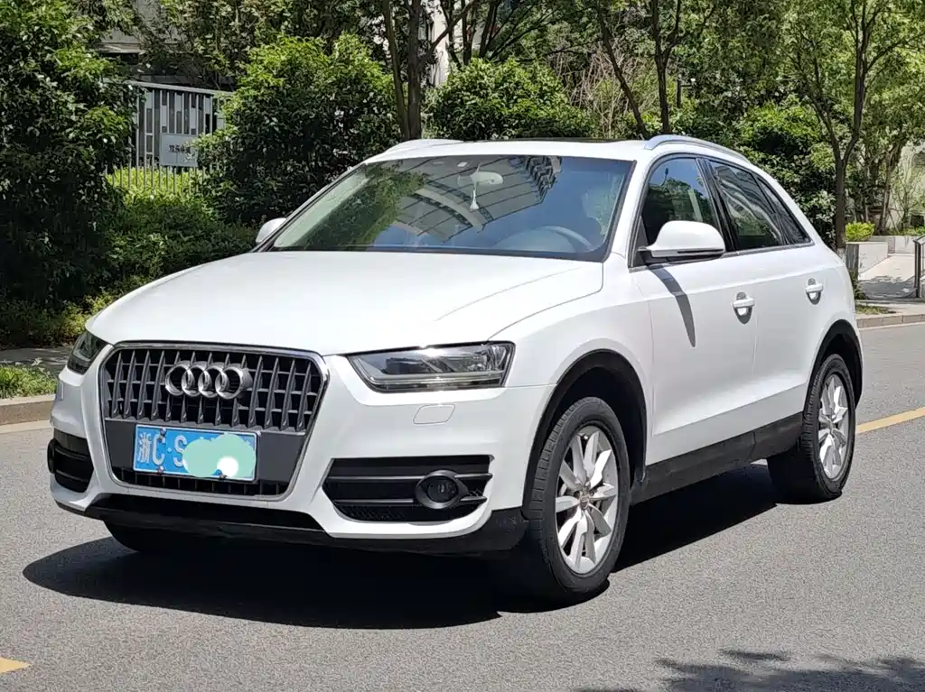 Audi Q3 2013
