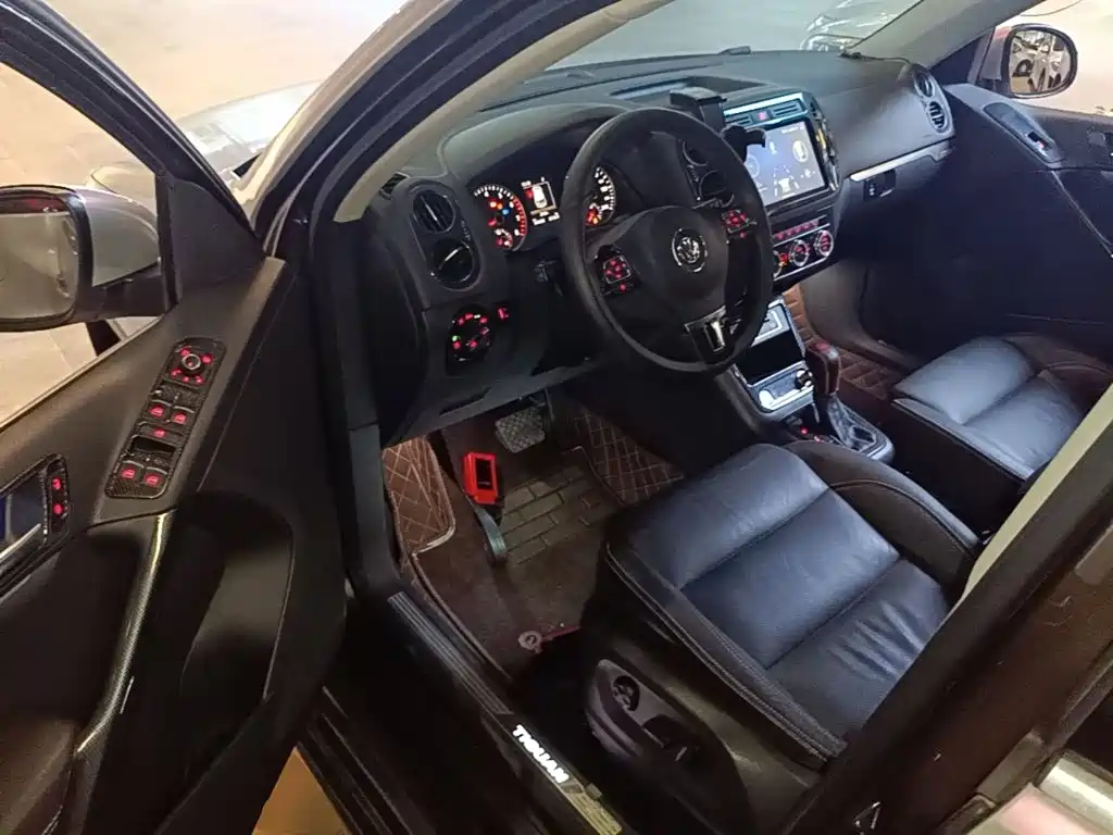 Volkswagen Tiguan — миниатюра 16