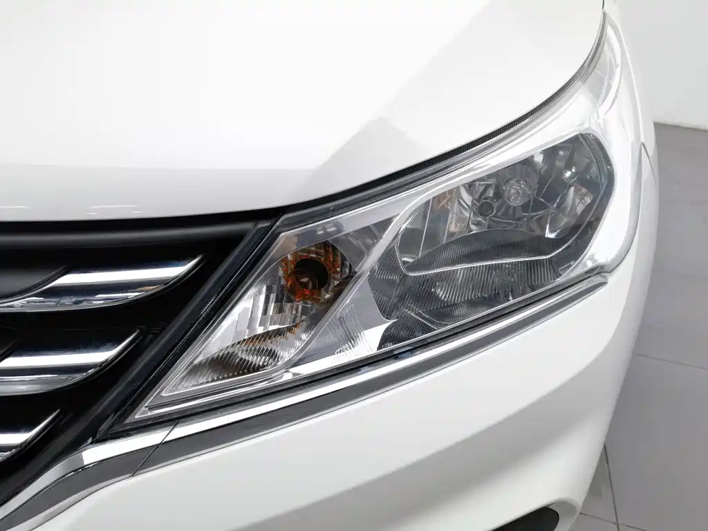Baojun 310 — миниатюра 7