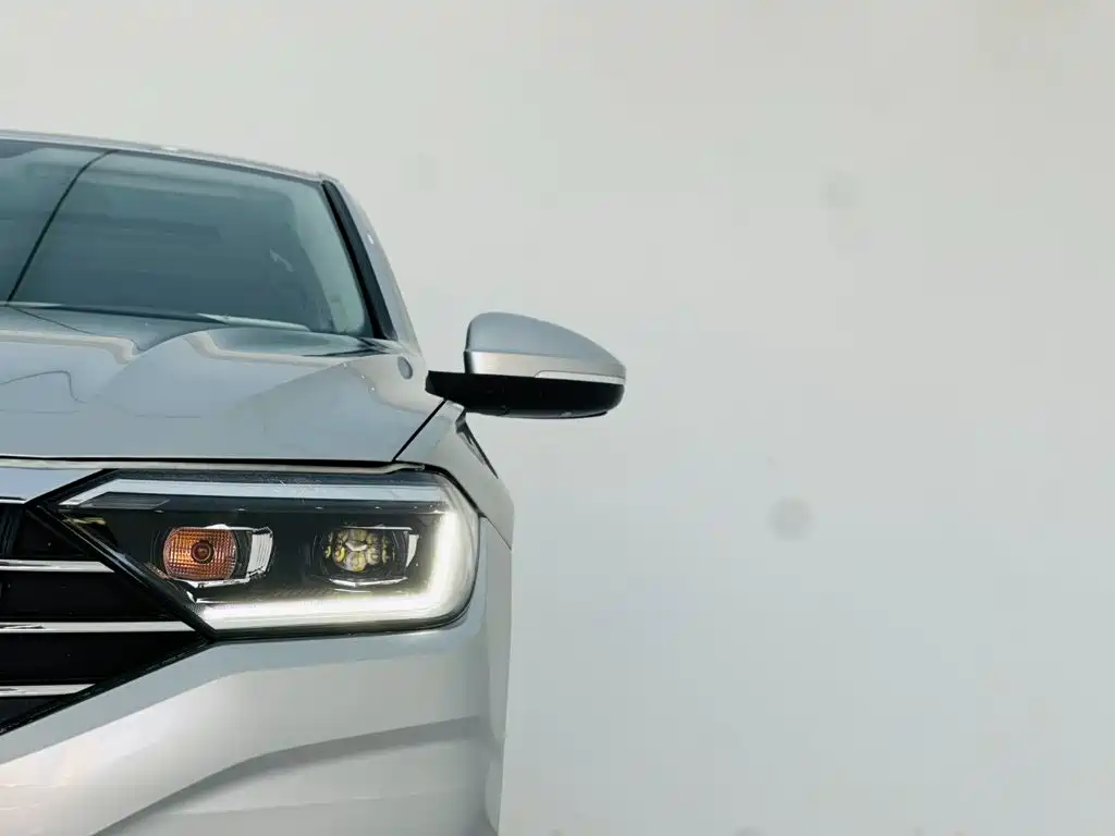 Volkswagen Sagitar — миниатюра 10