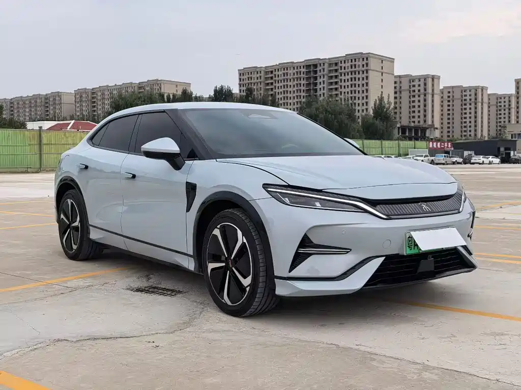 BYD L EV — миниатюра 3