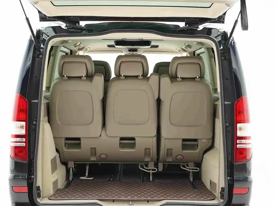 Mercedes-Benz Viano — миниатюра 36