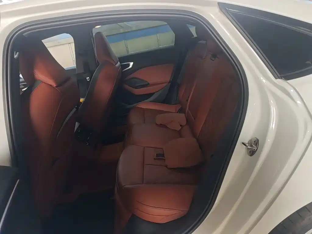 Audi A5L — миниатюра 17