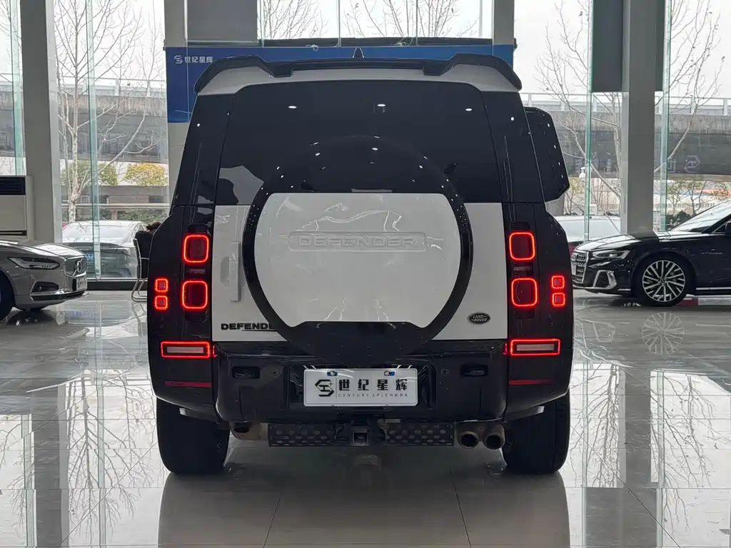 Land Rover Land Rover Defender 2023 130 3.0T P400 HSE