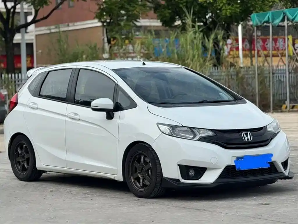 Honda Fit — миниатюра 3