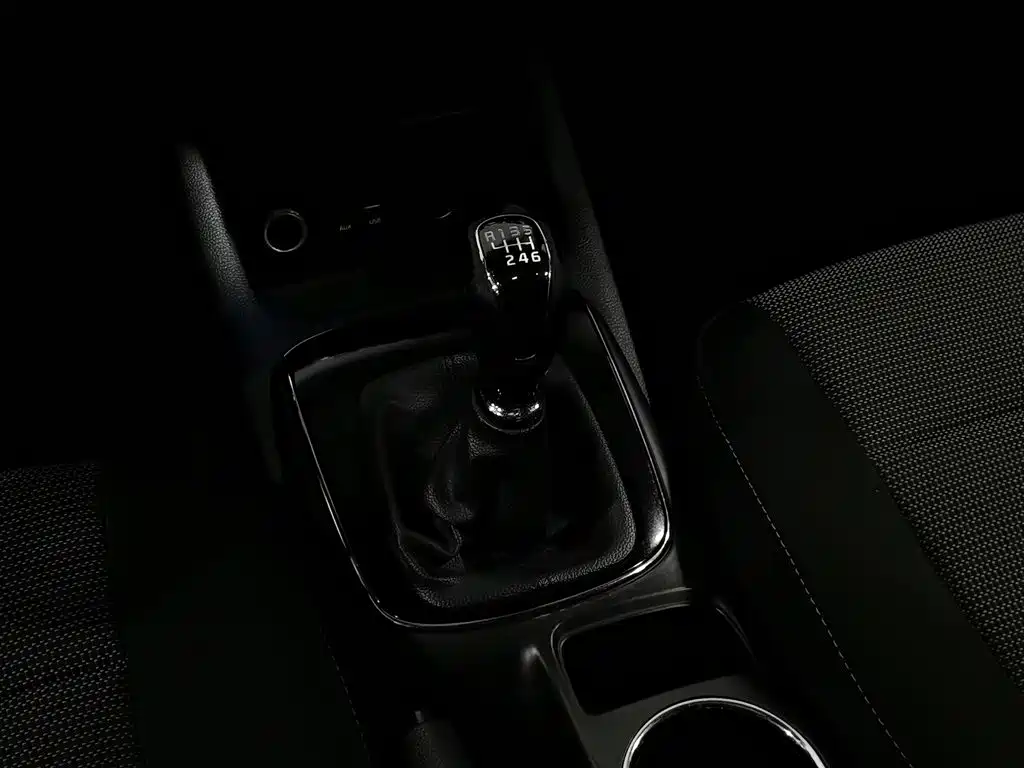 Kia K3 — миниатюра 13