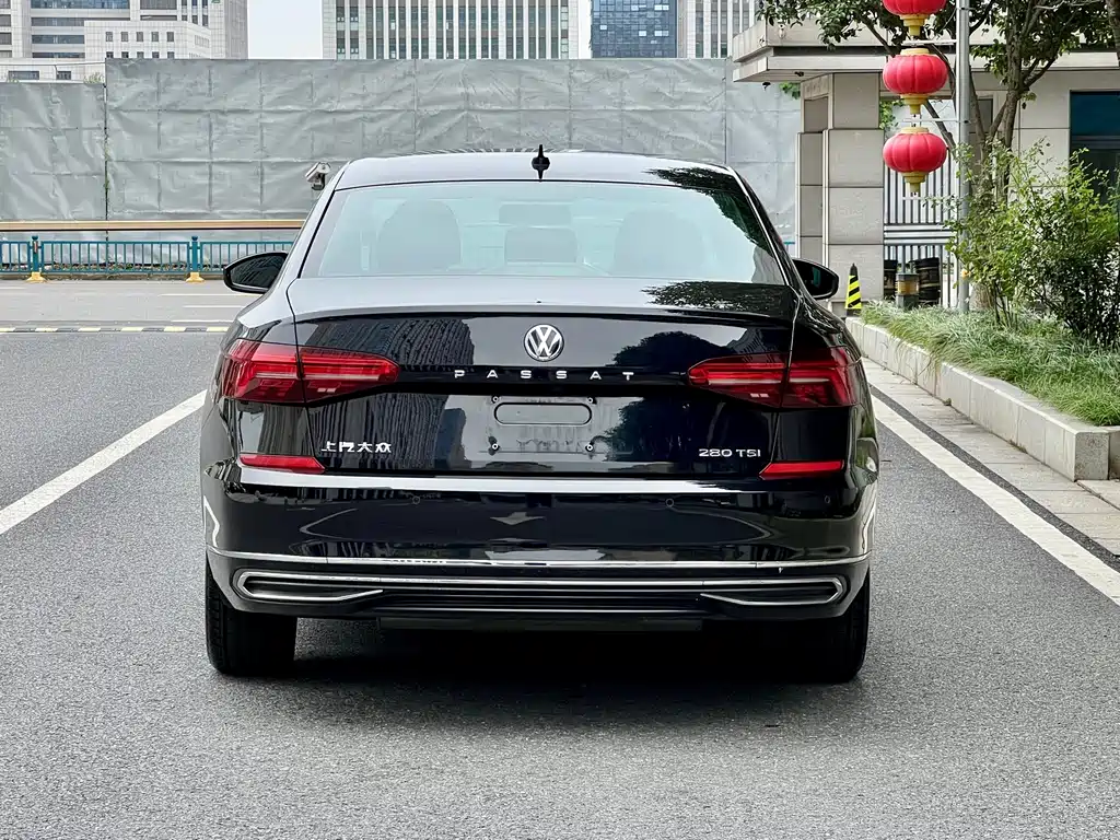 Volkswagen Passat — миниатюра 7