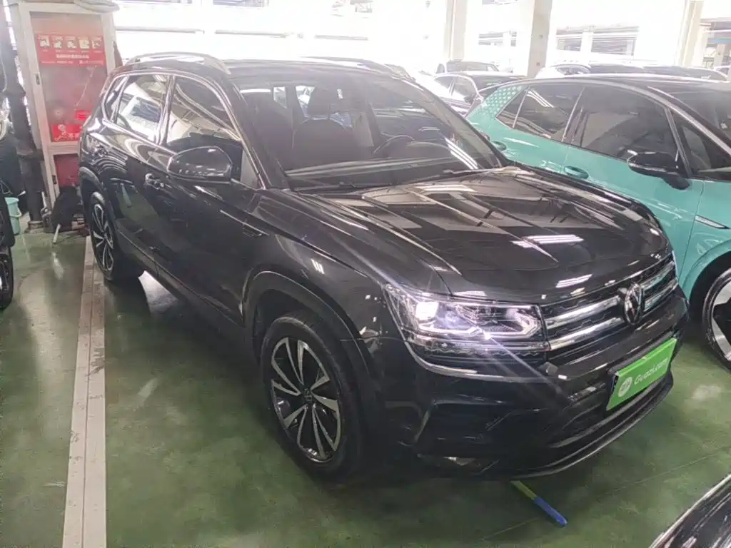 Volkswagen Tharu — миниатюра 4