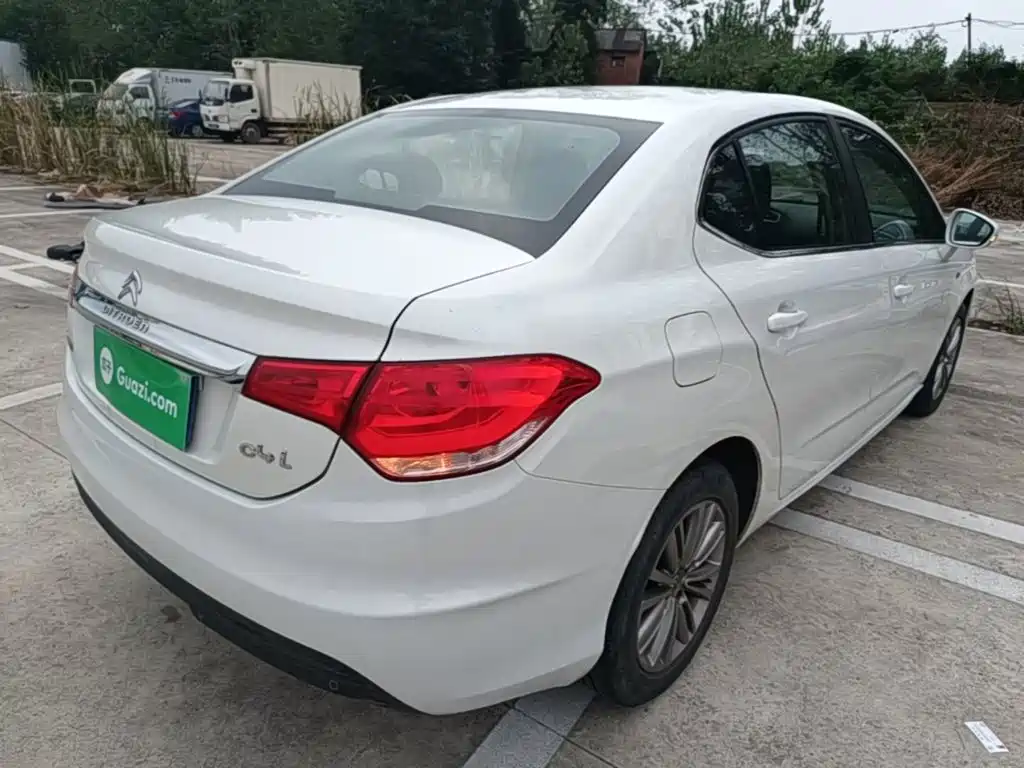 Citroen C4L — миниатюра 7