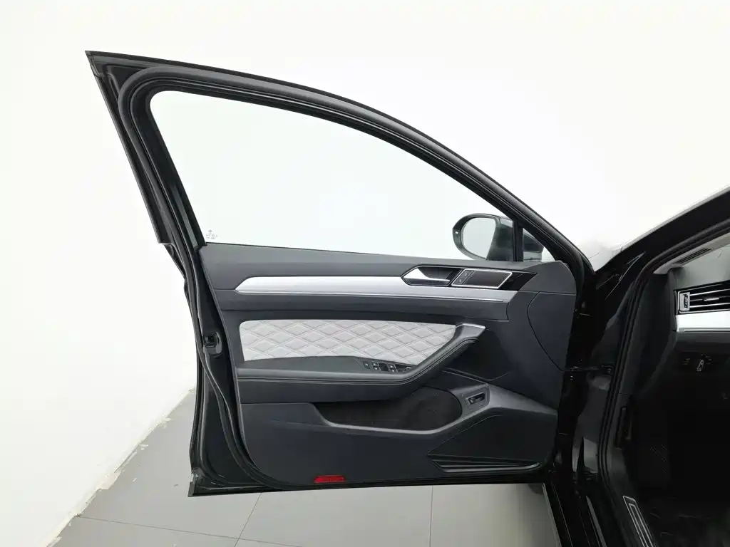 Volkswagen Magotan — миниатюра 8