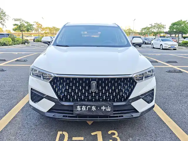 2019 Bestune T77