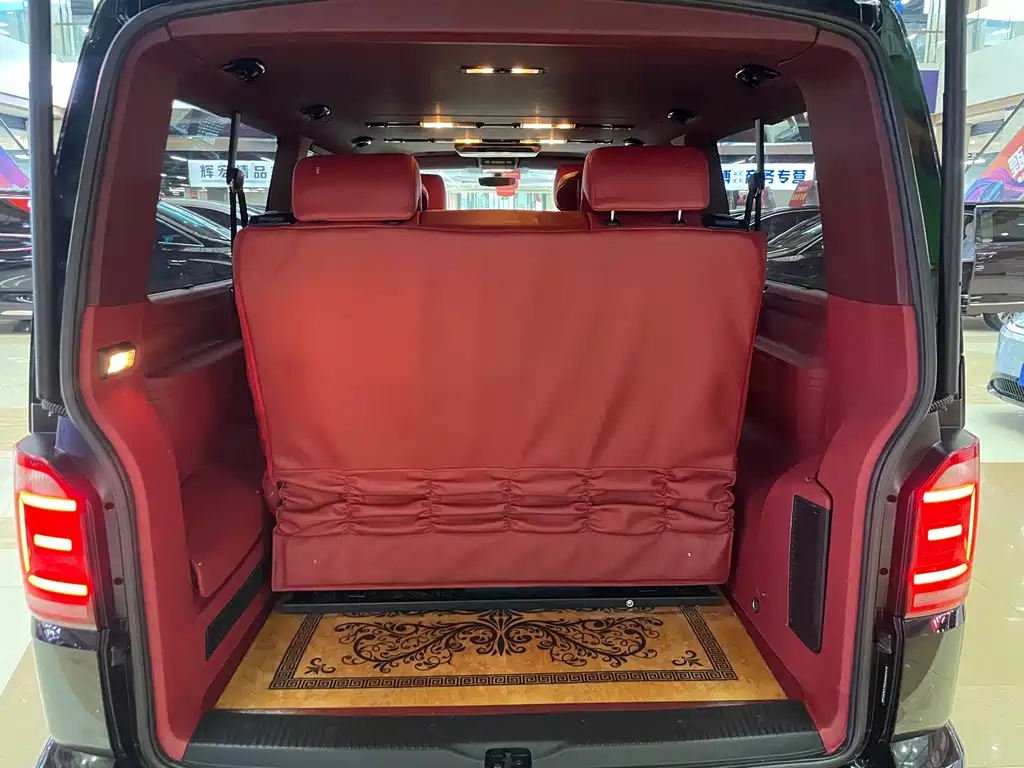 Volkswagen Caravelle — миниатюра 13