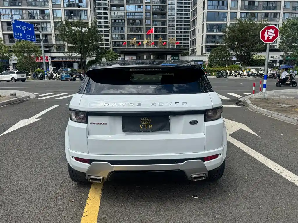 Land Rover Evoque (Import) — миниатюра 5