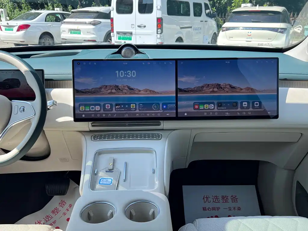 VOYAH Taishan X8 — миниатюра 20