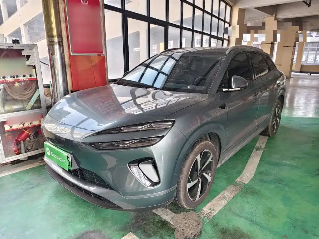 BYD Sealion 06