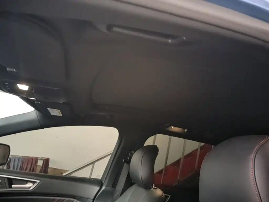 Ford Edge — миниатюра 18