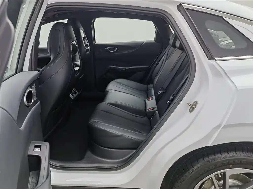 BYD SEAL 06 NEW ENERGY